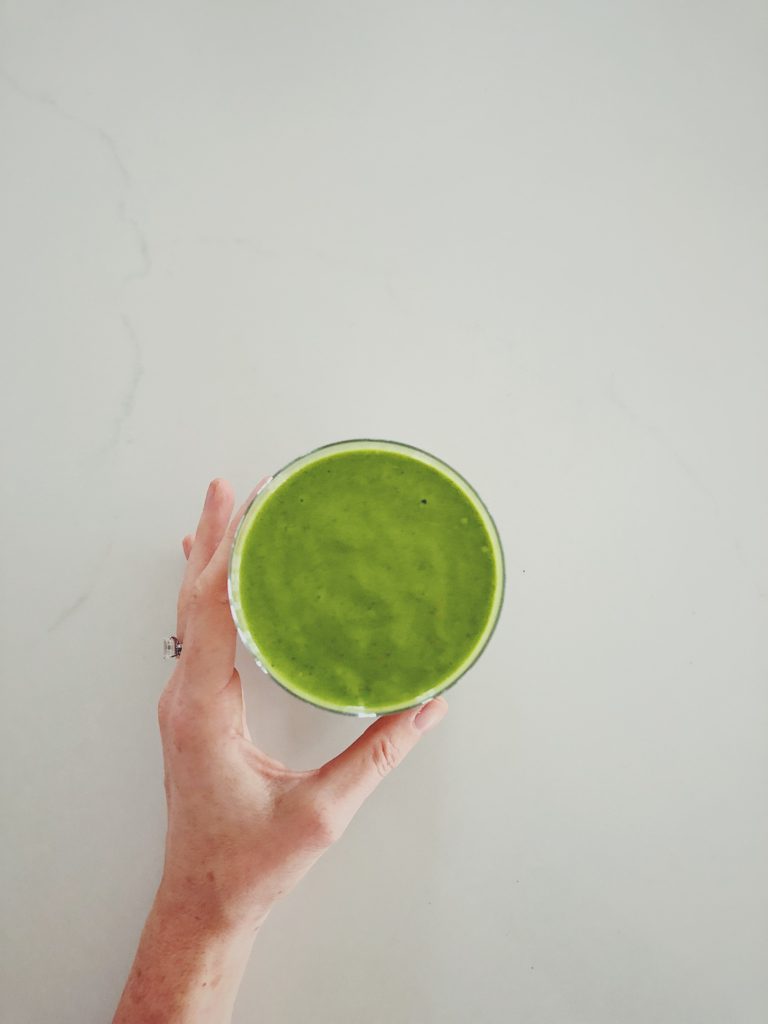 Matcha green tea healthy breakfast smoothie